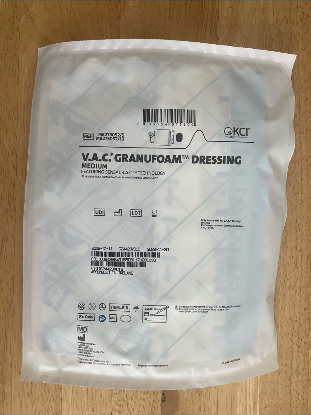SEALED BOX OF 5 DRESSINGS 
KCI V.A.C. Granufoam Dressing - Medium, White